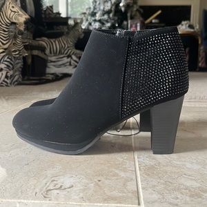 Mari A. Samette 3 Inch Heels (NEW)